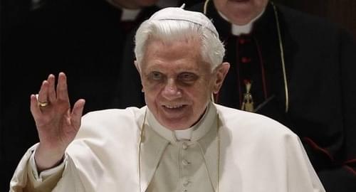 Abraçar a humildade e deixar o orgulho, exorta Bento XVI no ângelus dominical