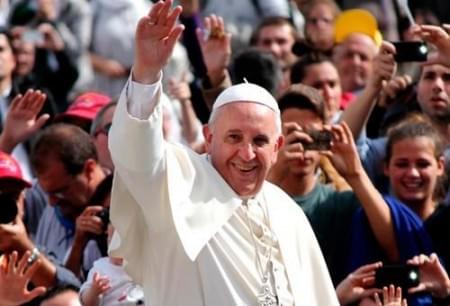 O Papa Francisco escreve a sua primeira exortação apostólica Evangelii Gaudium