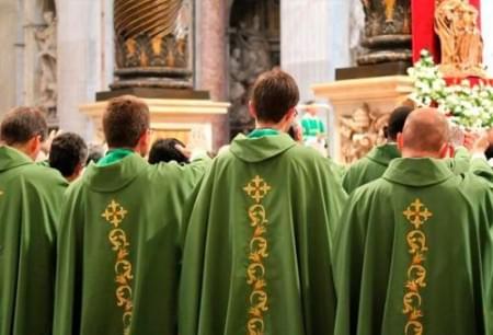 Papa Francisco afirma que Sacerdócio reservado aos homens não se põe em discussão